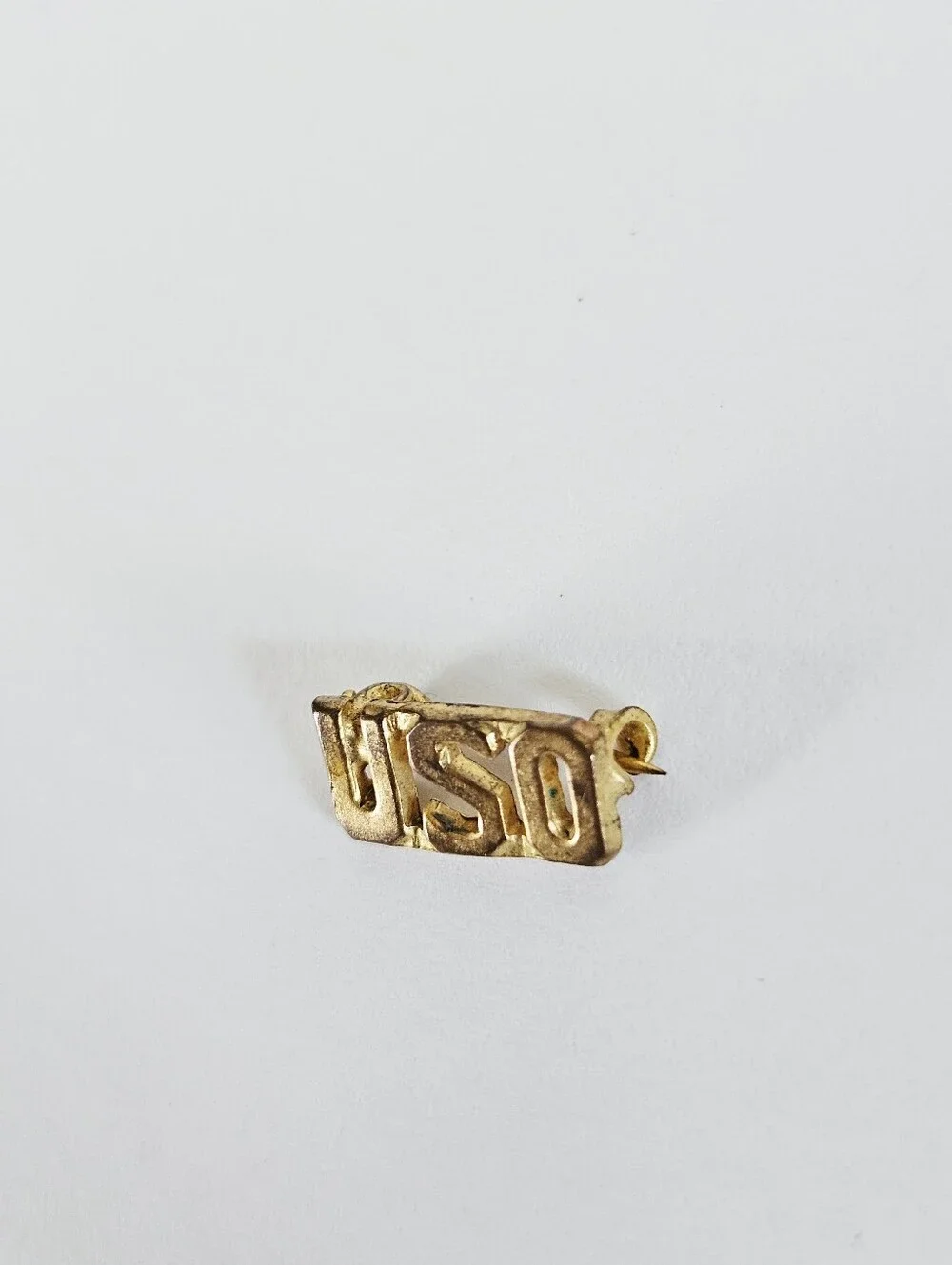 Vintage USO WWII United Service Organizations Gold-Plated Brass Small Lapel Pin